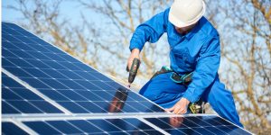 Installation Maintenance Panneaux Solaires Photovoltaïques à Riville